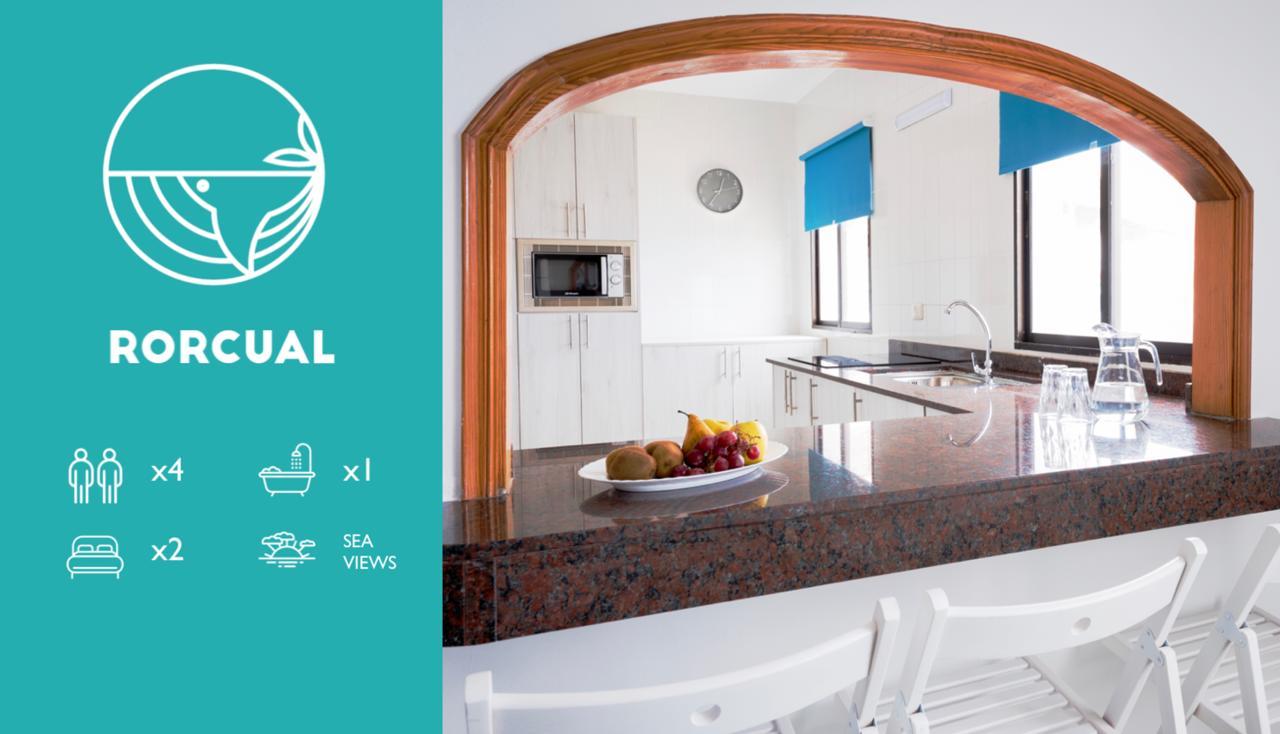 Fronton Whale Apartamentos Galdar Exterior photo