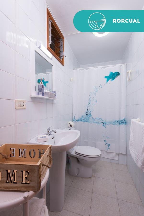 Fronton Whale Apartamentos Galdar Exterior photo